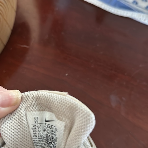 3Y Court Borough Recraft Low Top Sneaker Nike sneakers with orange Swoosh - Picture 10 of 11